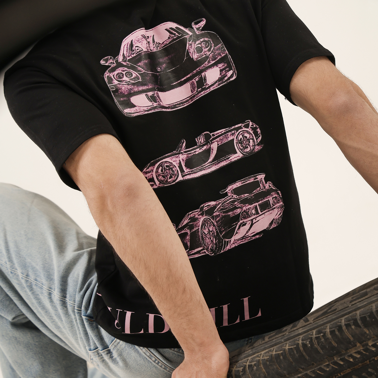 IF LOOKS COULD KILL - Image 6